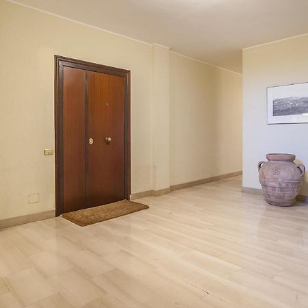 Eur Luminous And Large Family Terrace Apartment Rome Extérieur photo