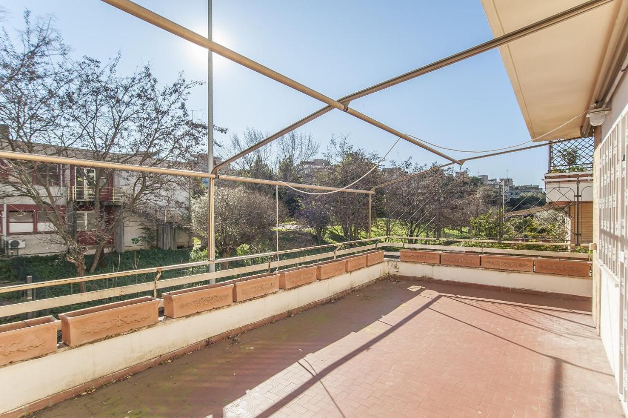 Eur Luminous And Large Family Terrace Apartment Rome Extérieur photo