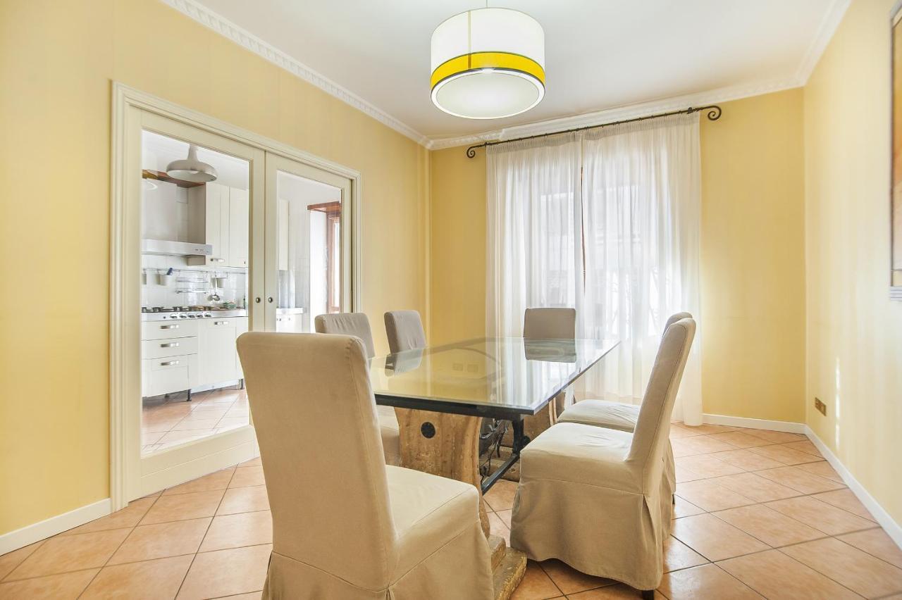 Eur Luminous And Large Family Terrace Apartment Rome Extérieur photo