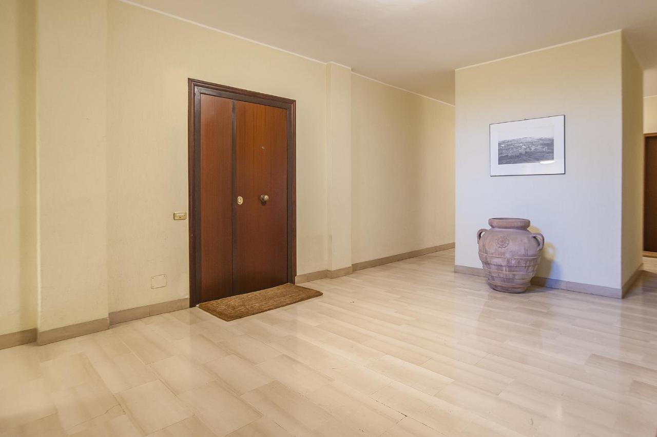 Eur Luminous And Large Family Terrace Apartment Rome Extérieur photo