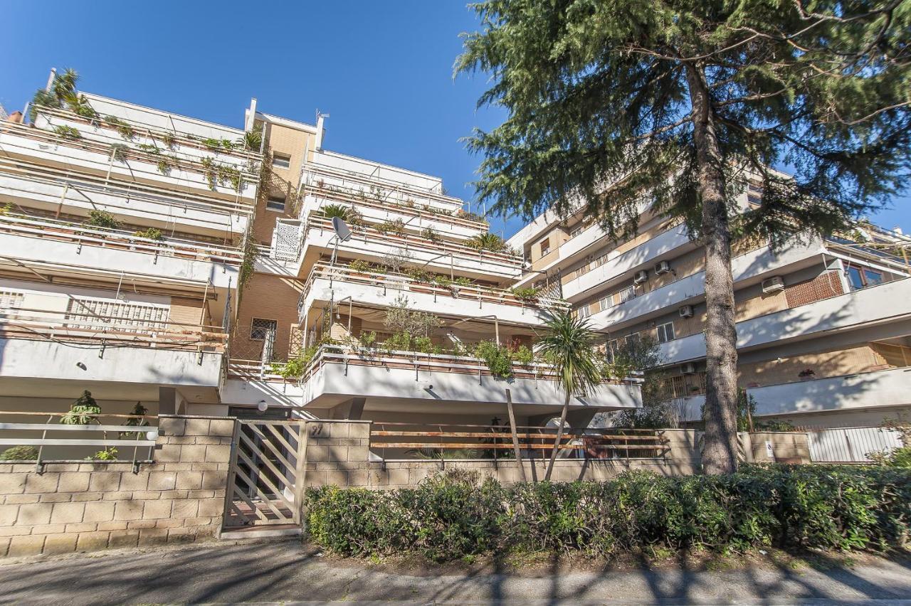 Eur Luminous And Large Family Terrace Apartment Rome Extérieur photo